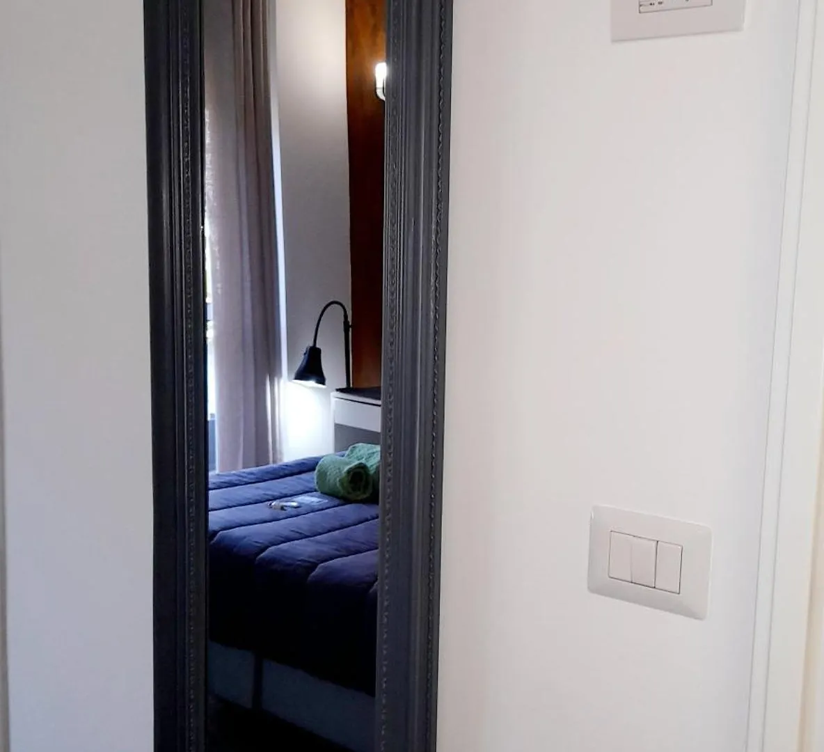 -L' Oasi Del Turista, Room 1- Central Station ミラノ 0*,